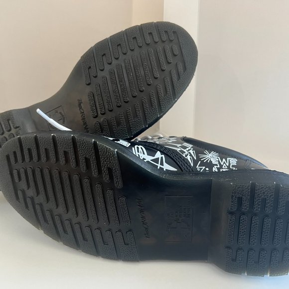 RARE DR MARTENS X MARK WIGAN MENS SIZE 10 BRAND NEW IN BOX main image 9